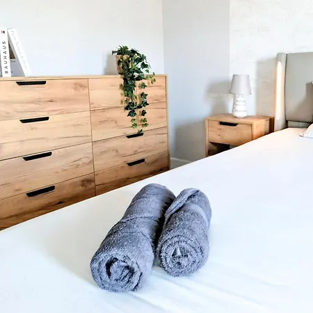 Apartment Diamante In Spain - Benalbeach *